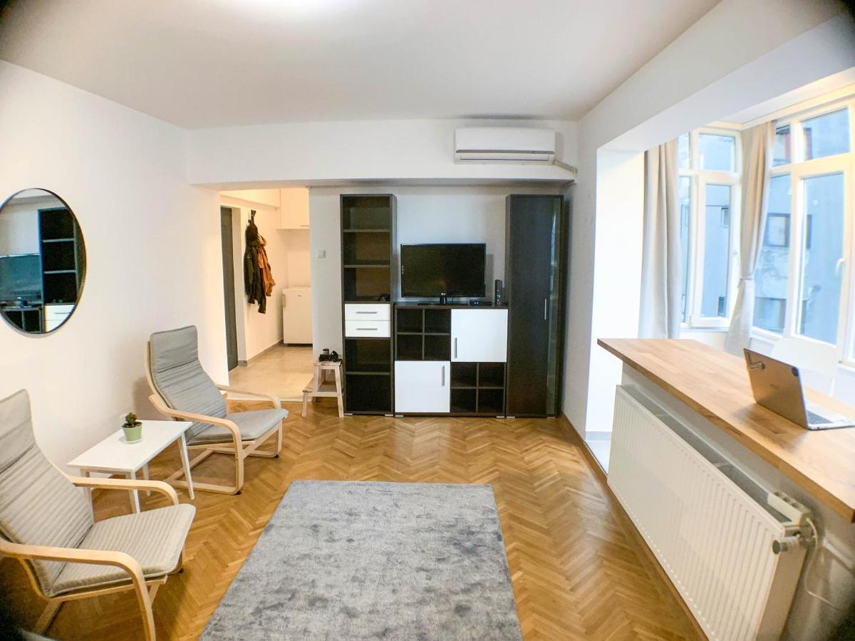 Luterana Studio Apartment Bucarest Extérieur photo